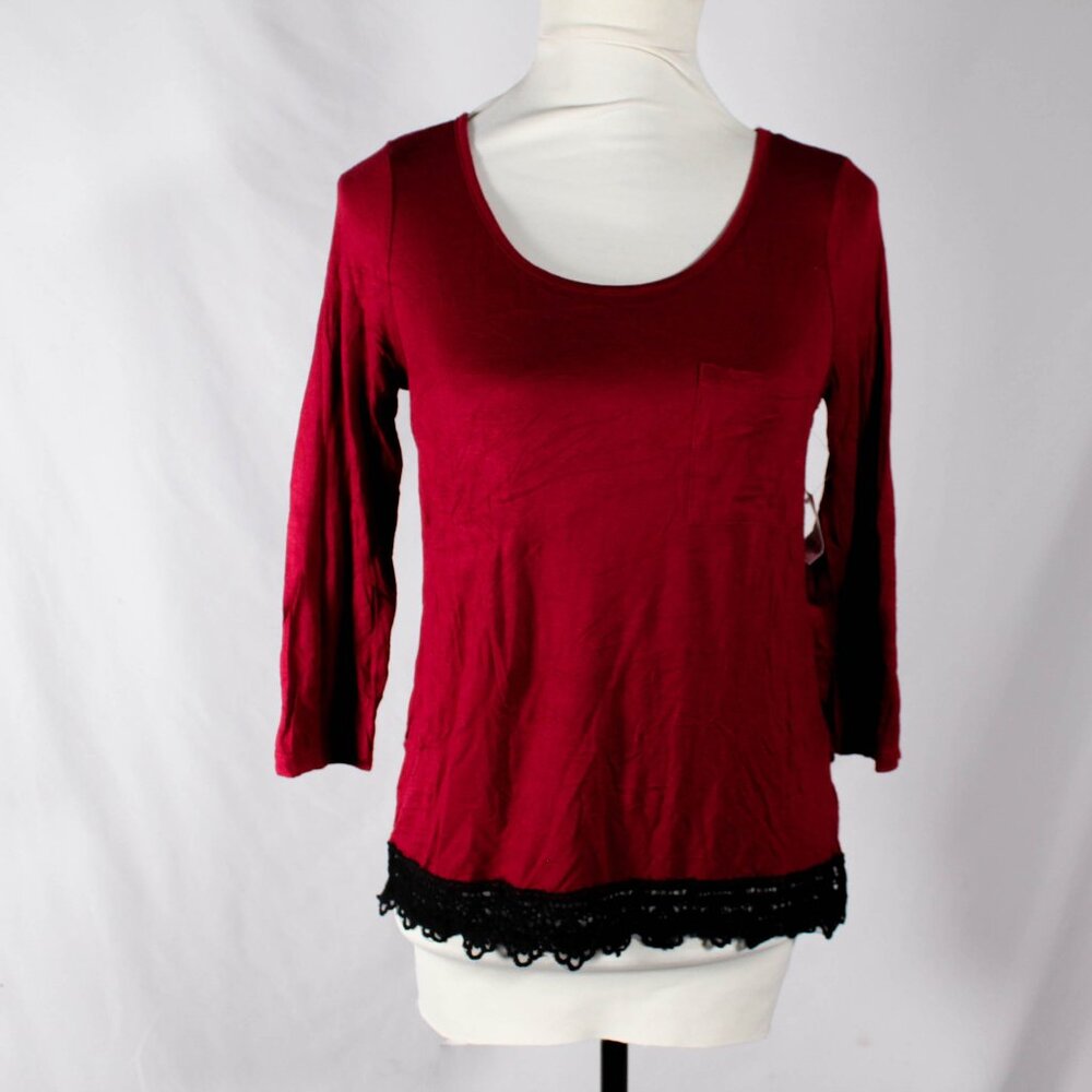 NWT Red Burgundy 3/4 Length High-Low Top with Black Lace Crochet Trim – Size Med